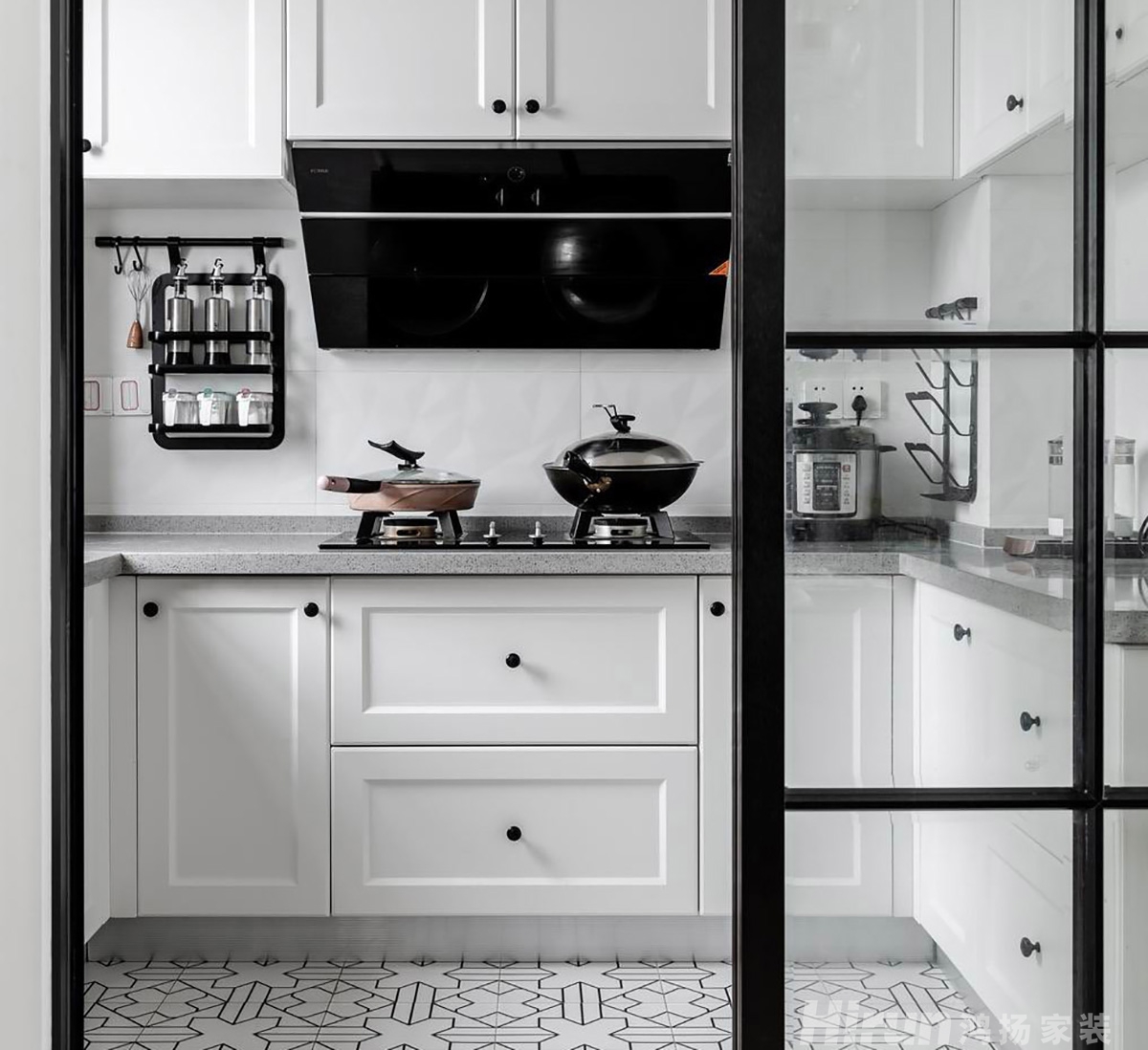 中泰財富湘江100㎡雅致現代二居室 裝修案例實景圖-5