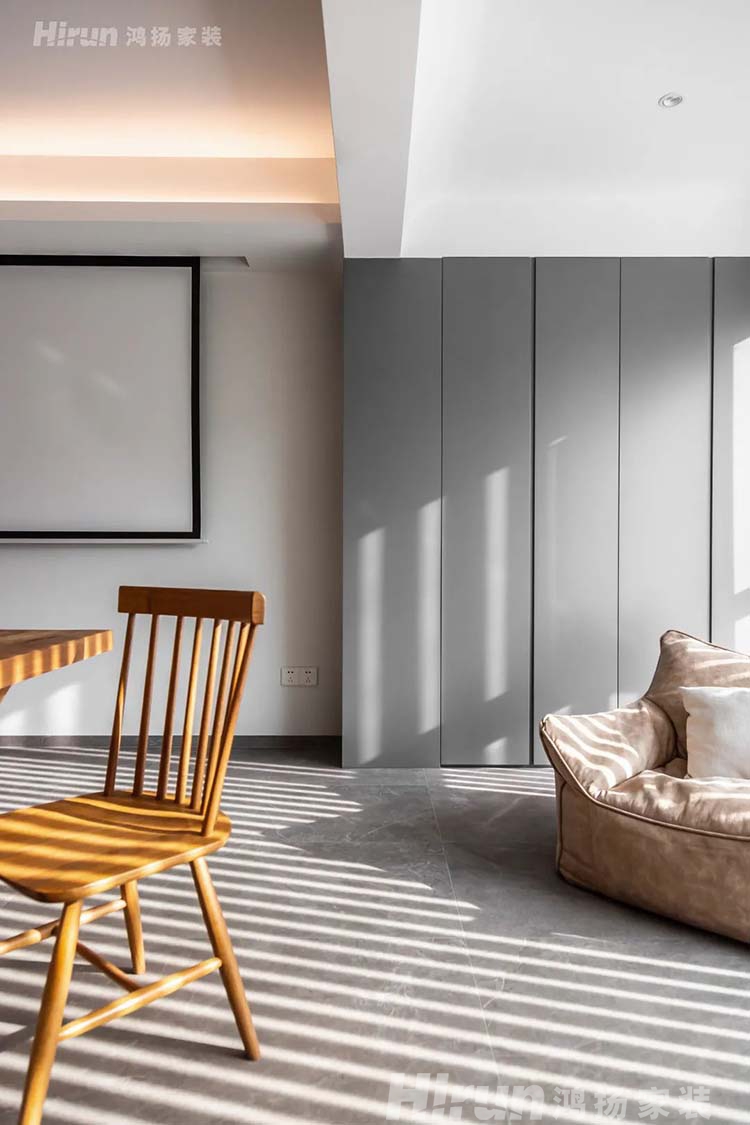 200平的房子裝修效果|甜蜜婚房，開(kāi)放格局+無(wú)電視客廳，秒殺家居雜志！