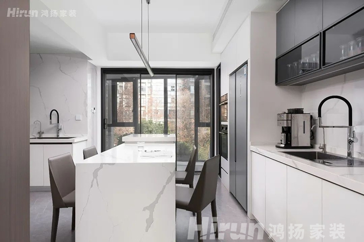 145㎡雅致灰調(diào)，中西雙廚+智能照明，全小區(qū)都要來取經(jīng)了